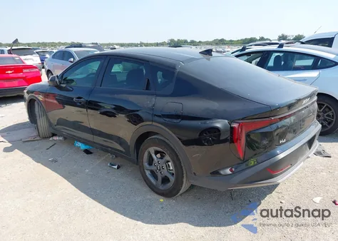 2025 Kia K4 Lxs from USA, damaged, VIN 3KPFT4DE3SE110386